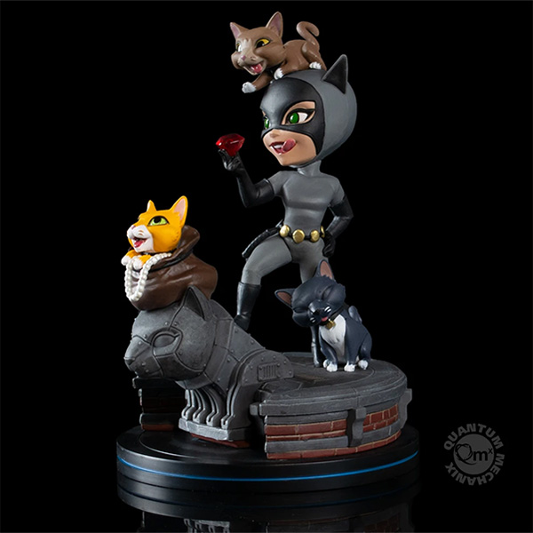 QMx DC Comics Catwoman Q-Fig Elite PVC Diorama